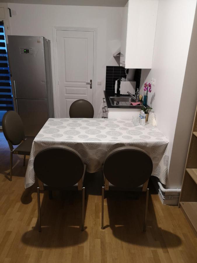Appartement Proche De Disneyland Μπισί-Σεν Ζορζ Εξωτερικό φωτογραφία