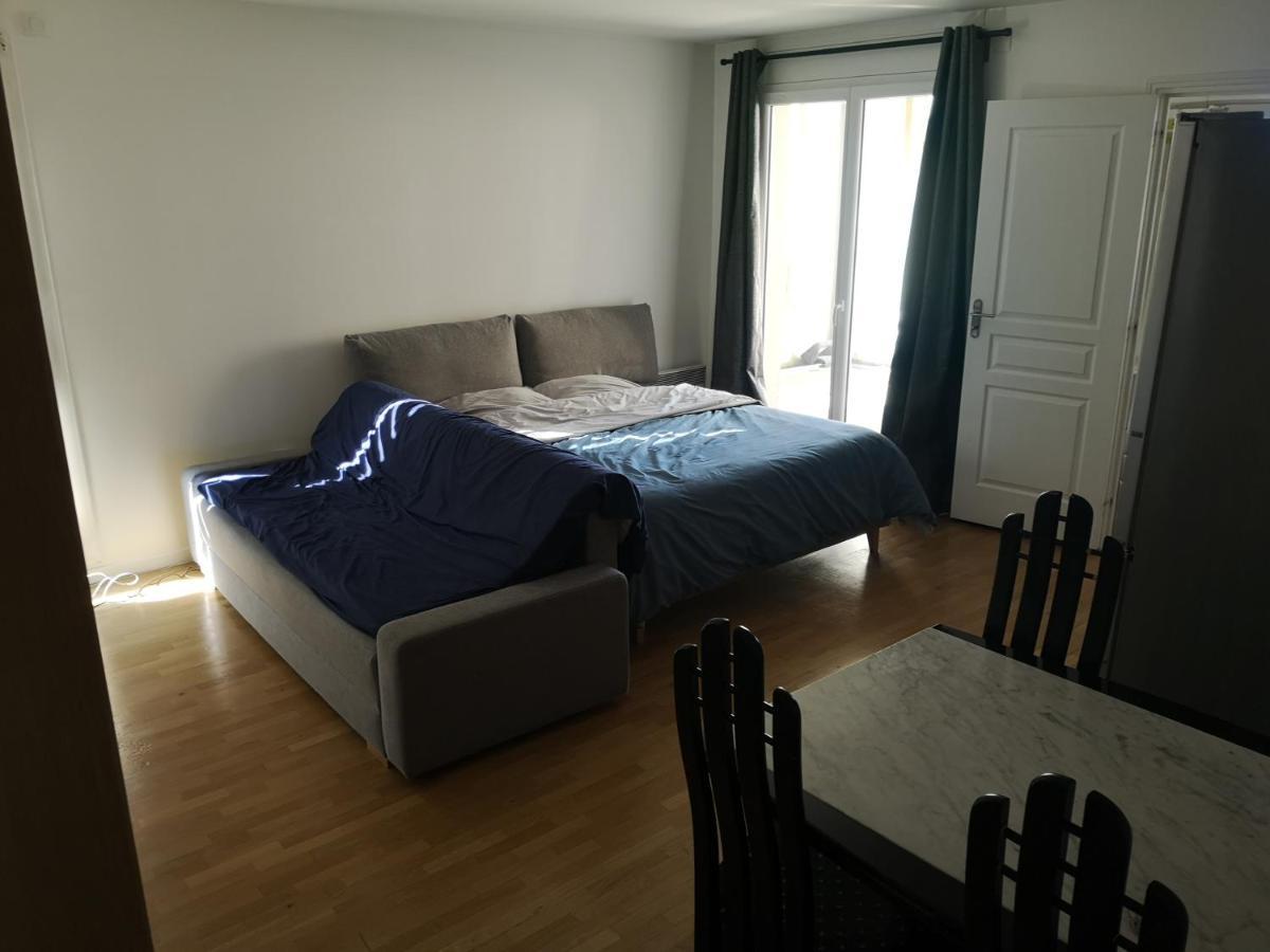 Appartement Proche De Disneyland Μπισί-Σεν Ζορζ Εξωτερικό φωτογραφία